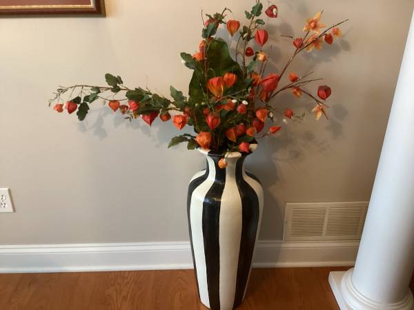 Hand Made Pottery Vase 1