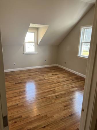 $4,400 / 4br - Woburn 4 Bed/3 Bath Luxury Townhouse | Near Montvale Ave63699256316289122