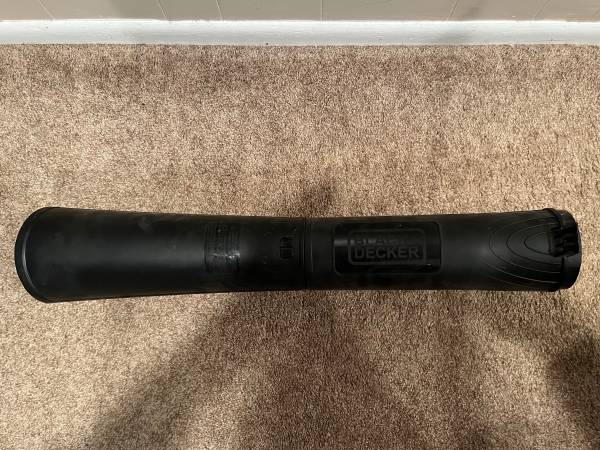 Black and Decker leaf blower tube 1