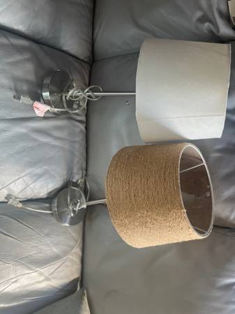 2 small table lamp  1 for $5 or 2 for $8 1