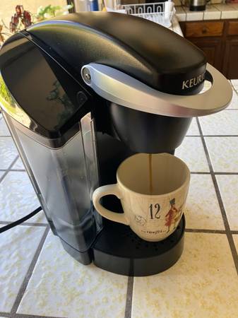 Keurig Coffee maker machine. in  good working condition, Model K-40 1