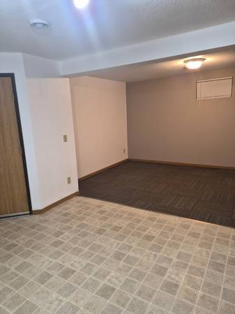 $830 / 1br - 695ft2 - Apartment for Rent (Ogilvie, Minnesota)64003958502275124