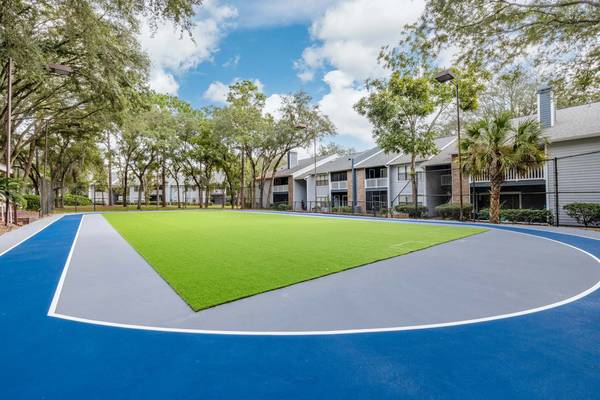 $1,459 / 1br - 850ft2 - GET 1MTH FREE RENT BY 10/17! COME TOUR AND SAVE1 (8401 Southside blvd, Jacksonville, FL)64005271894018120