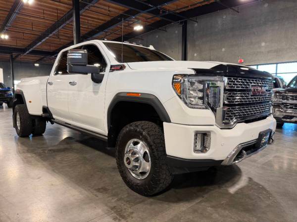 2022 GMC Sierra 3500HD - Photo 5