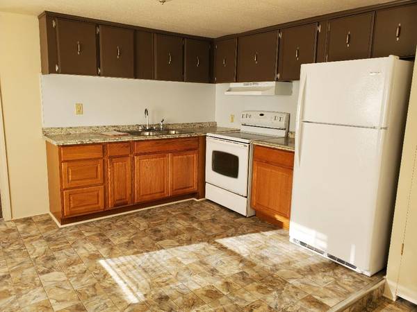 $825 / 3br - 313 1st St. N. near Kalitta and downtown Oscoda (Oscoda, Mi.)64037895156866121