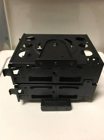 Riotoro 3.5" Drive Rotating HDD Cage (for Desktops) [New] - $10 (Union Square)63440482164867121