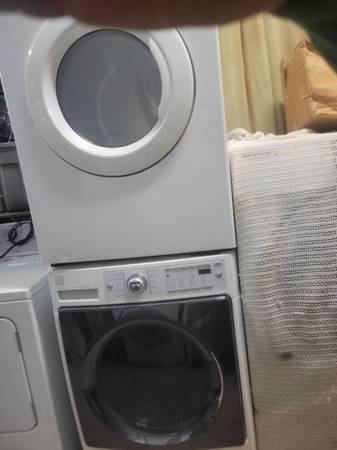 Stackable washer and dryer 1