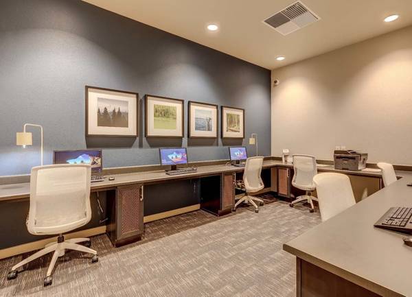 $1,549 / 2br - 833ft2 - Fitness Center, Non-Smoking Community, Patio/Balcony (20104 Mountain Hwy E, Spanaway, WA)63811610971137121