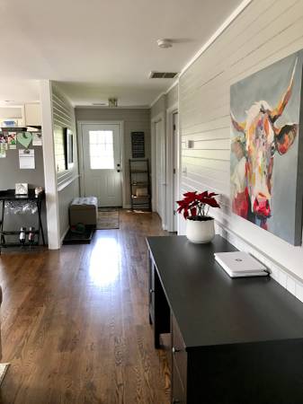 $1,575 / 2br - 2 Bedroom/1 Bath Renovated Barn Apartment on Large Farm (Sparks)63694853717889121