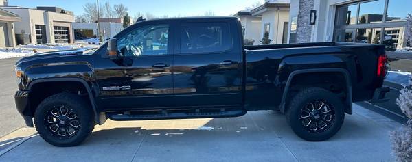 2018 GMC Sierra 2500 HD Crew Cab SLT Pickup 4D 6 1/2 ft - $49,995 (Tricitytrucks.com Richland Wa 509-820-8893)63470422508931120