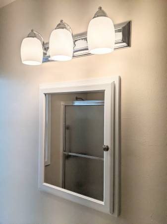 $2,500 / 2br - 800ft2 - Spacious Unit in Duplex (berkeley)63813686951427124