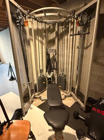 Torque F7 w/bench 1