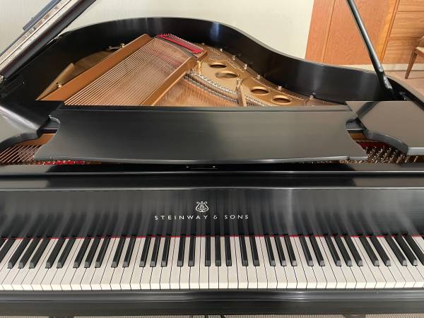 1920 STEINWAY MODEL O 5' 10 1/2"  Satin Ebony Grand 1