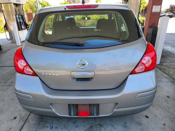 2012 Nissan Versa 1.8 s - $4,900 (fremont / union city / newark)63617813721987123