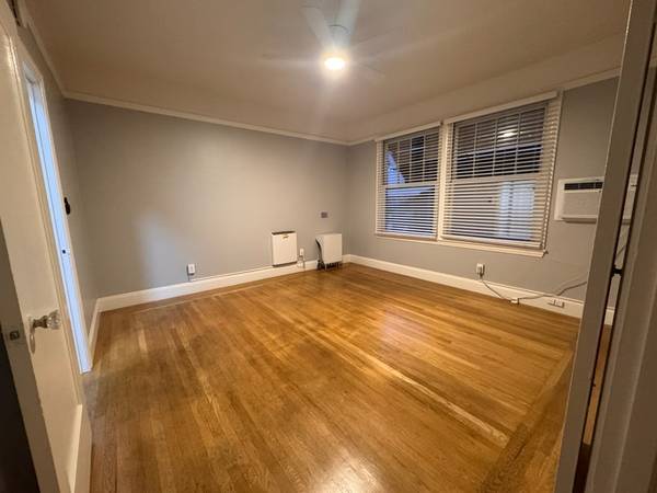 $1,800 / 1br - 750ft2 - ✨ Spacious 1 Bedroom, 1 Bath Apartment in the Heart of Midtown! ✨ (Sacramento)63961336134786124