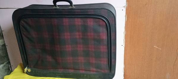 Soft side suitcases - price is for one 1