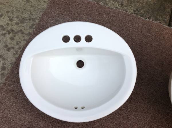 Oval Bathroom Sink 1