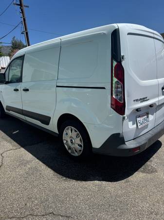 Ford Transit Connect XLT 2014 125,600ml - $9,900 (Tujunga)63436934670337124