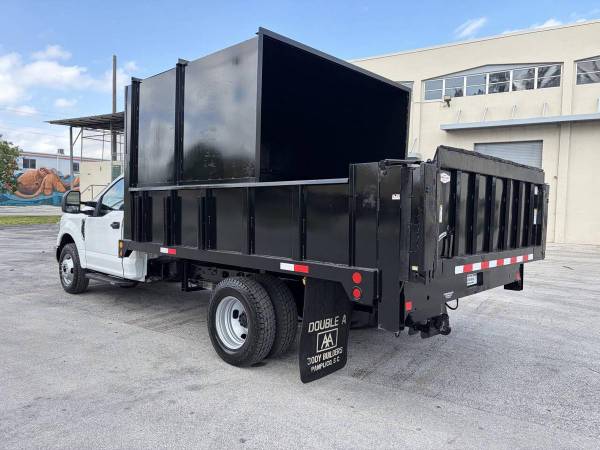2018 Ford F350 SD DRW - Photo 4