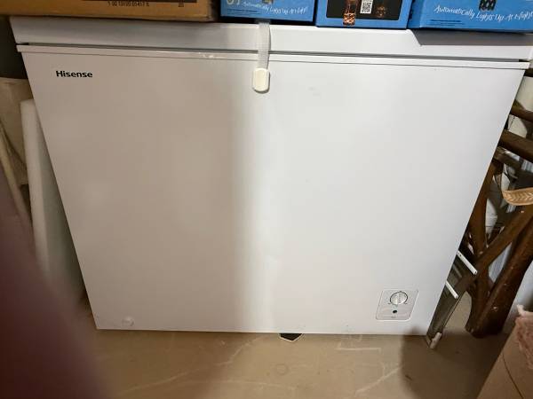 7 cubic ft freezer 1