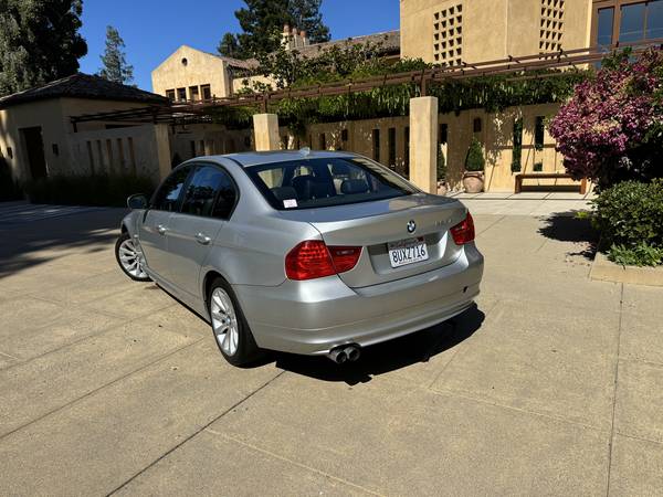 2011 BMW 328i xDrive - Plata, pocos kilómetros, tracción en las cuatro ruedas - $9.900 (menlo park)63469742795651121