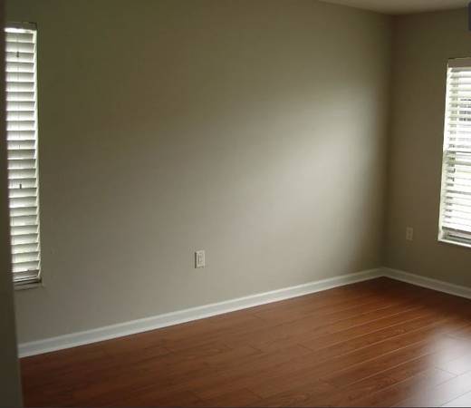 $1,000 / 2br - 960ft2 - Available Now! 2-bedroom, 2-bath home (New Port Richey)63991086708099124
