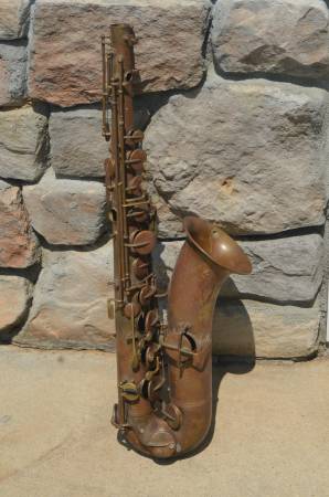 Vintage Elkhart Tenor Sax for parts, decoration 1