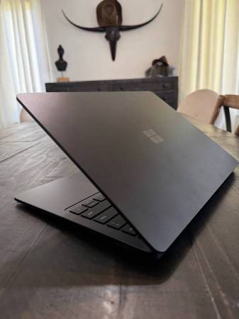 Microsoft Surface Laptop 7 – Snapdragon X Elite | 16GB RAM | 512GB SSD 1