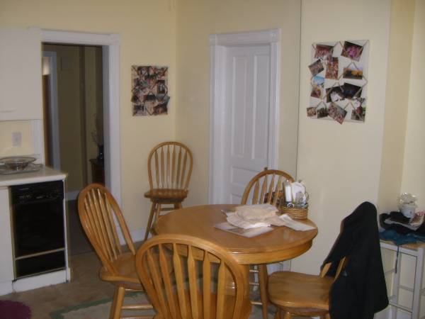 $850 Habitación amplia, a pasos del estadio de béisbol
$850 Incluye servicios, fregadero en la habitación (Wrigleyville/Lakeview)63048473507843121