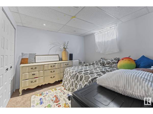 2 bedrooms and 1 bathroom for rent 1