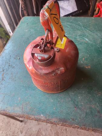 Safety can 1