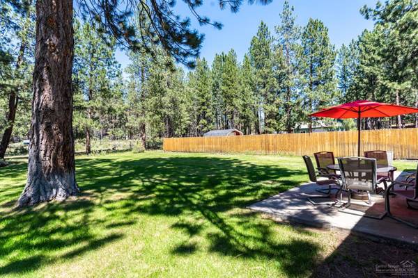 $900 / 3br - 1400ft2 - Dormitorio en casa espaciosa, servicios incluidos (DRW)63839291265025124