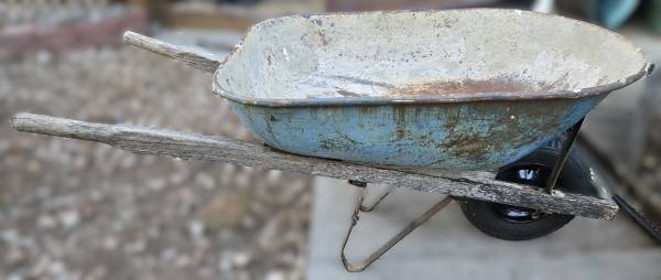 Standard Size Wheelbarrow 1