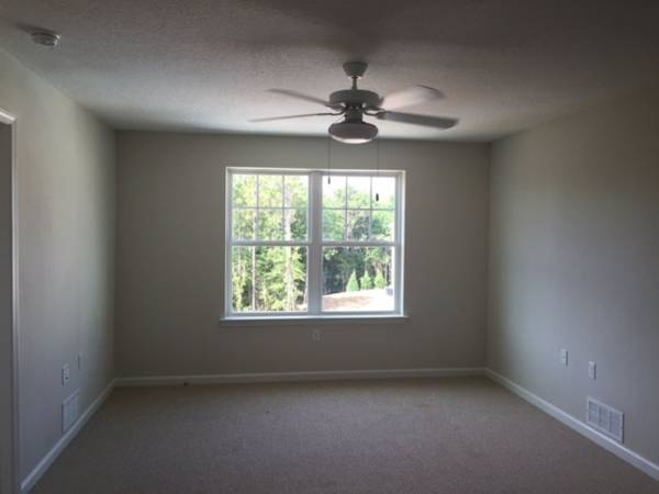 $1,292 / 2br - 895ft2 - NO APP FEES!  CALL TODAY! SENIORS 55+ (CRESTVIEW)63736032462979124