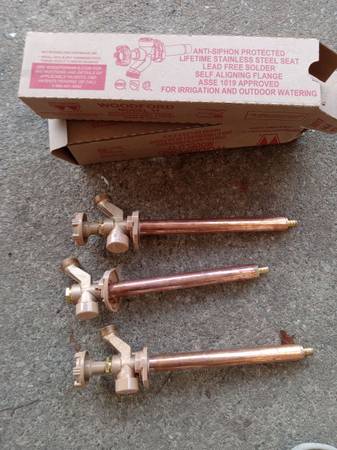 Outside faucets pipes 1