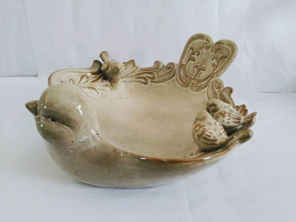 Ceramic Bird Bath or Bird Feeder 1