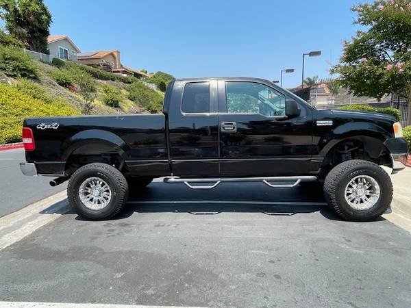 2005 Ford F-150 XLT 4x4 Lifted - $7,700 (San Diego)63624789787777122