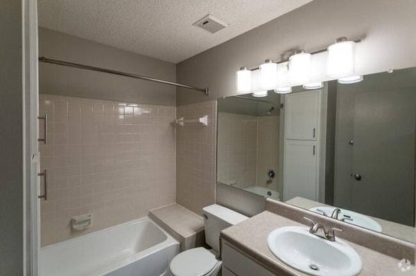 $1,799 / 3br - 1289ft2 - Built in Pantry, Pet Friendly / Any Size Pets Welcome (Hermitage Tennessee)63904822527363122