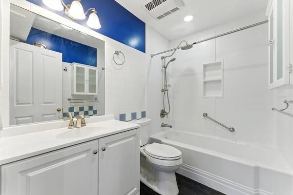 $870 / 1br - 107-17 86th St, Jamaica, NY (Jamaica, NY)64023716023426122