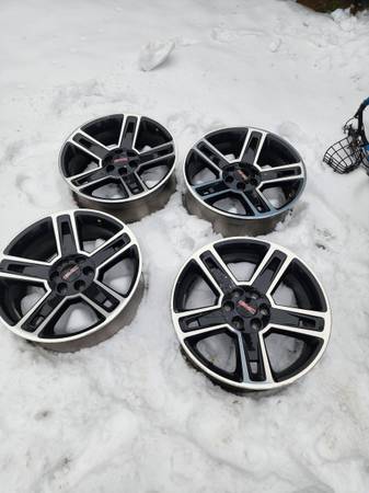 22-inch GMC Chevy Escalade premium wheels Oem 1