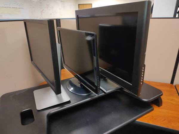 Manaページ 2 monitors, 1 TV - computers - by owner - electronics sale