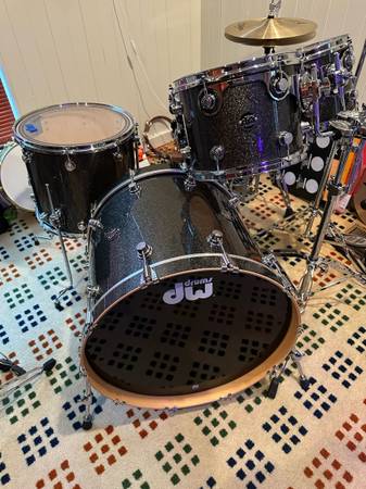 DW Performance Drum Shell Pack - 4 Piece 1