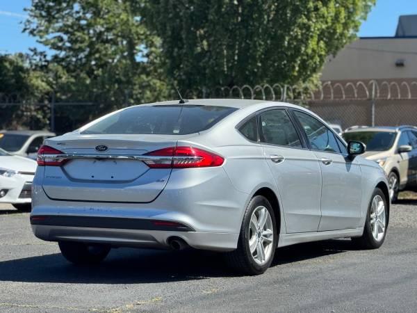 2018 Ford Fusion SE // Low Miles // Reliable and Practical! // - $6,999 (Well Maintained// PRICED TO SELL!!)63618430141059123