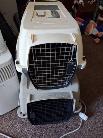 Medium pet crate 1