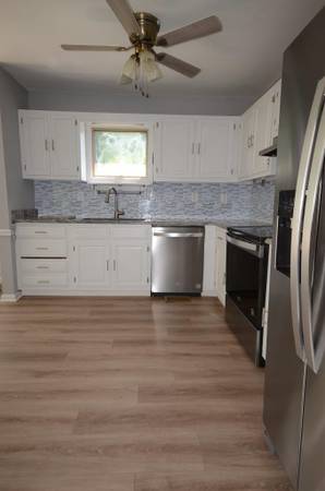 $1,800 / 3br - 1440ft2 - Newly renovated 3 Bdrm home - many features for accessibility! (Stoneville)64027278006529122