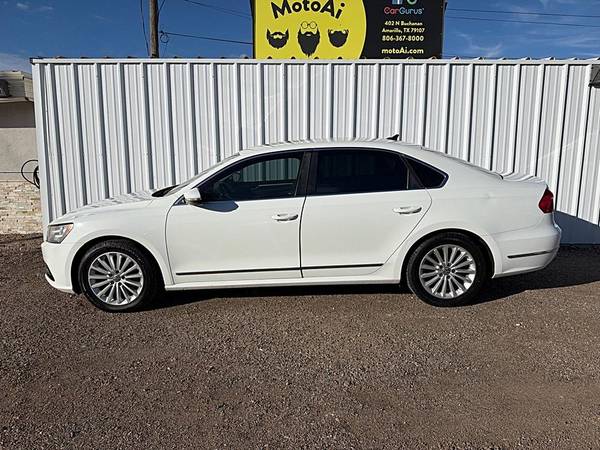 2016 VOLKSWAGEN PASSAT SE 1