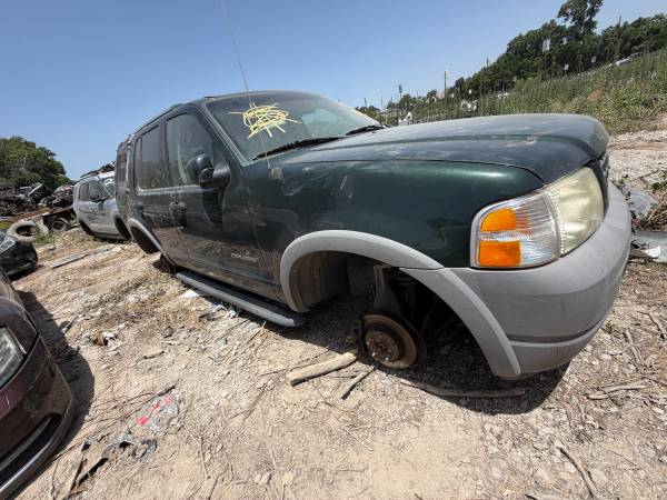 ✨2002 Ford Explorer - PARTING OUT -H-6 - STK#F35766✨ 1