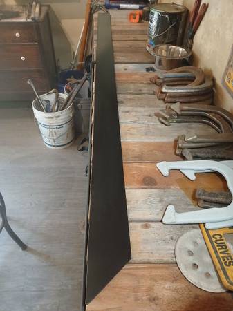 Gundlach 6' Straight Edge Carpet Vinyl 1