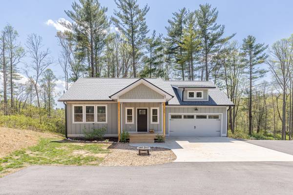 $599,000 / 3br - 2019ft2 - Casa como nueva en Fairview (Fairview)64029212695938120