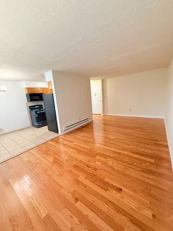 $1,890 / 1br - 620ft2 - Leaves Are Falling, So Are Prices! 1BR Move-In Special! (NEW BRUNSWICK CITY)63762848121987122